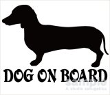 ダックスフンド「DOG ON BOARD」ステッカー